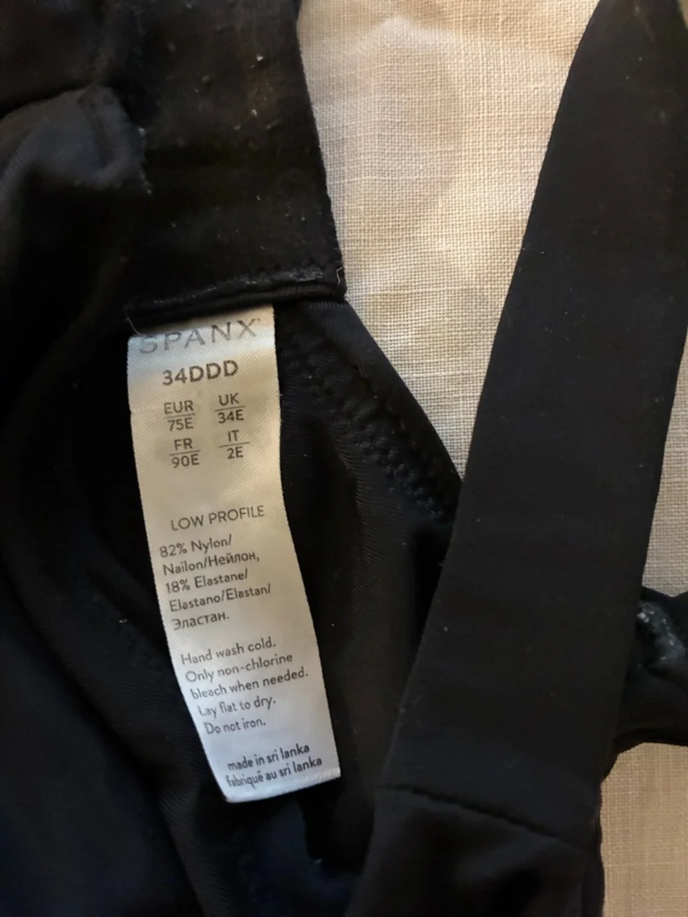 SPANX Black Full Coverage Underwire Bra - Picture 2 of 4